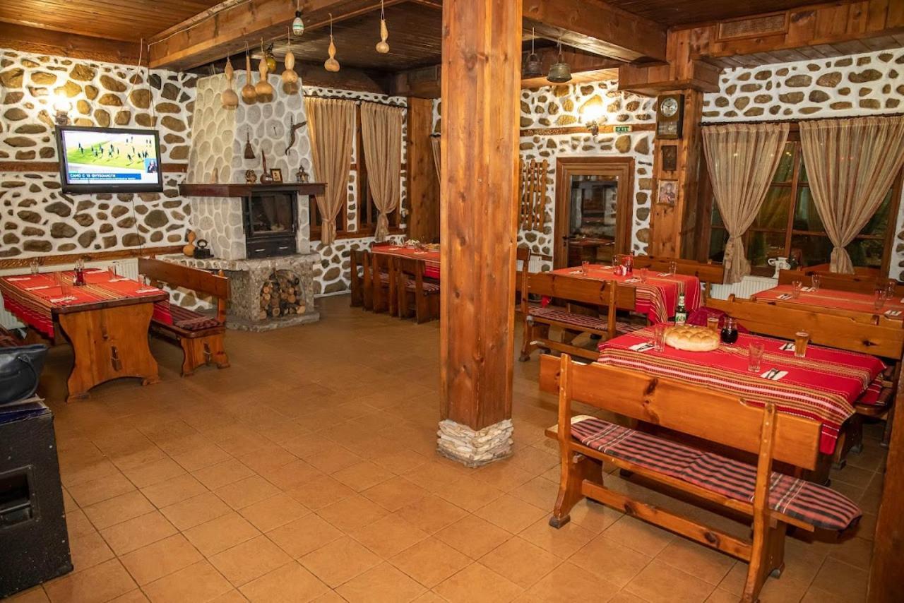 Стария Чинар Мелник Hotel Ngoại thất bức ảnh